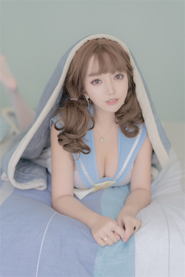 过期米线线喵西装里的绑带，全套摄影图片鉴赏